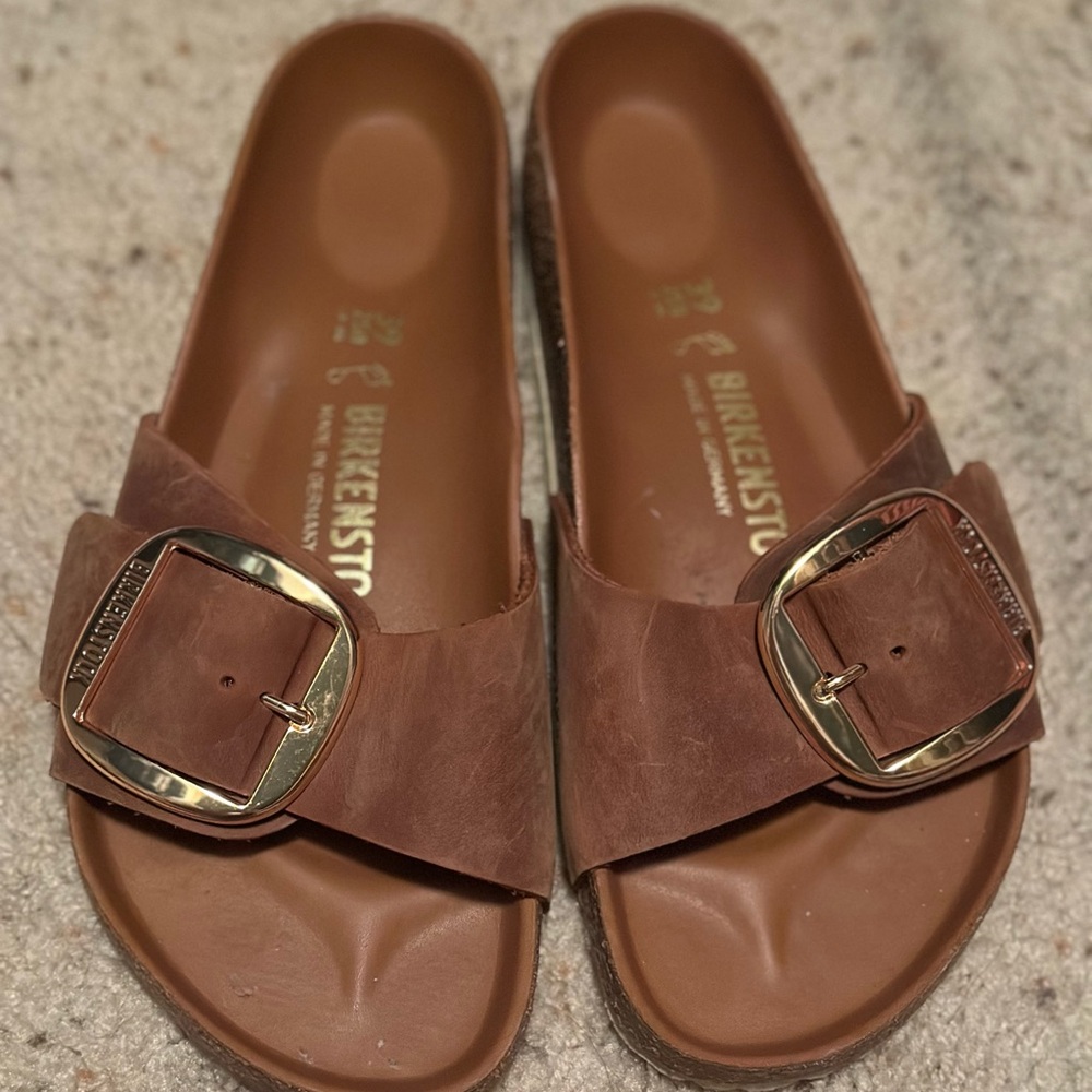 Madrid Big buckle oiled leather Birkenstock Tan Slides with Gold Buckle